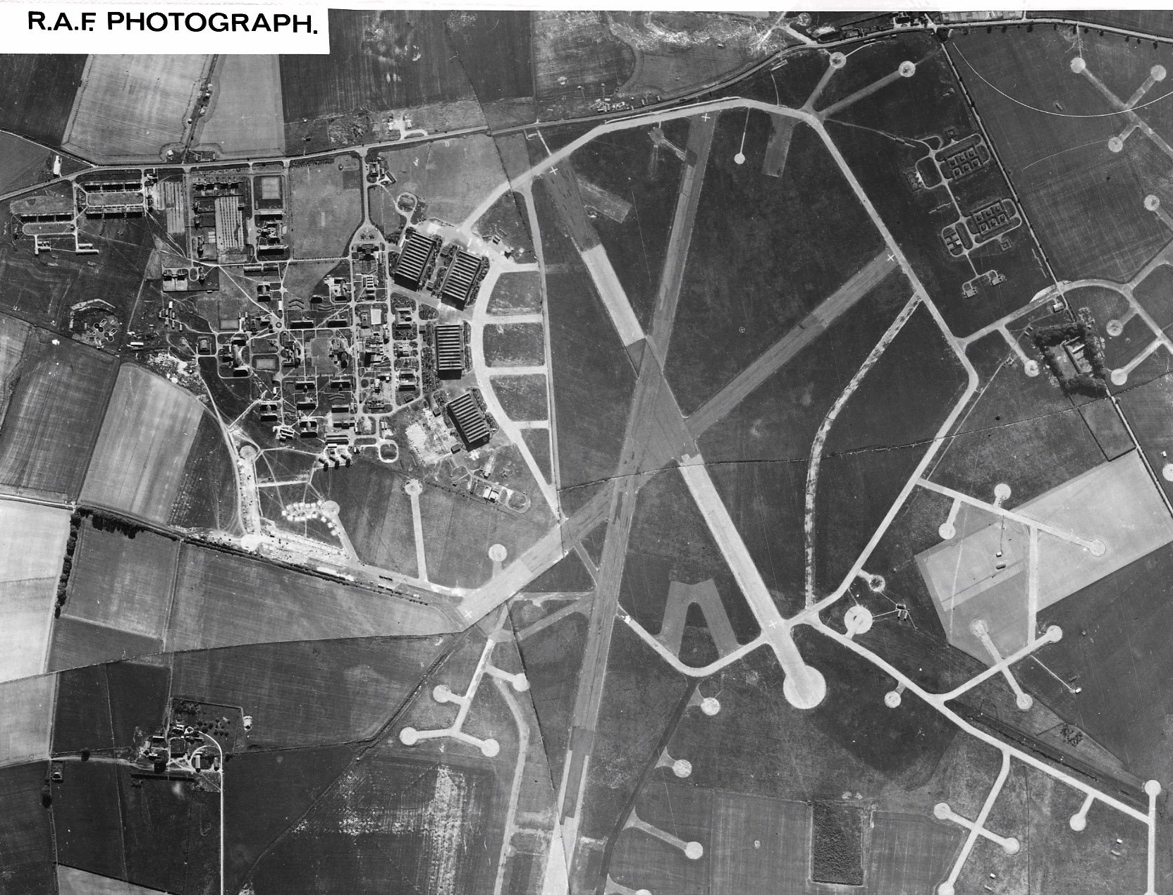 RAF Harwell's runway in 1944
