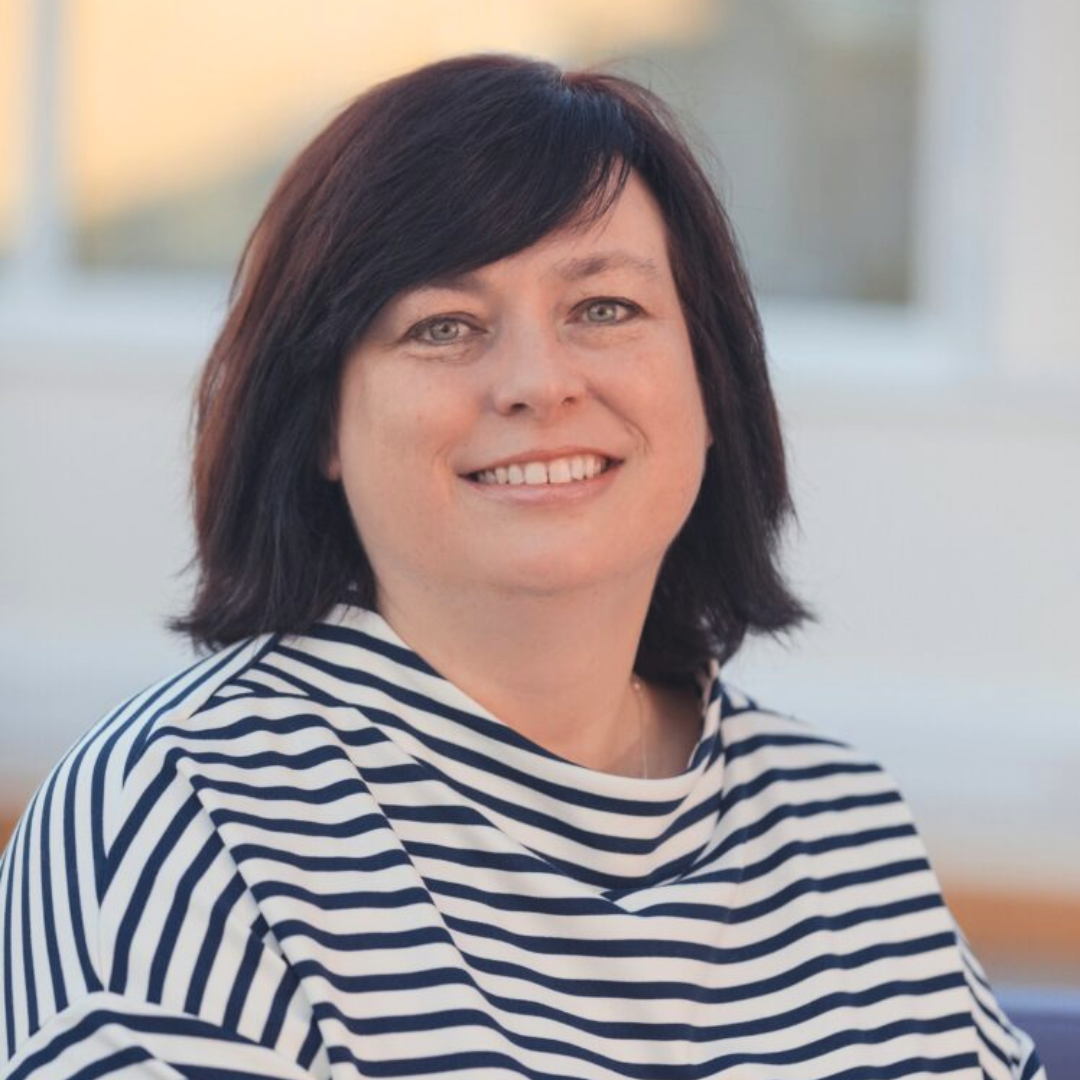 Dr Sara Wells